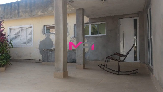 Casa à venda com 3 quartos, 137m² - Foto 4