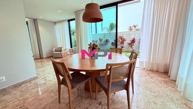 Casa de Condomínio para alugar com 3 quartos, 600m² - Foto 10