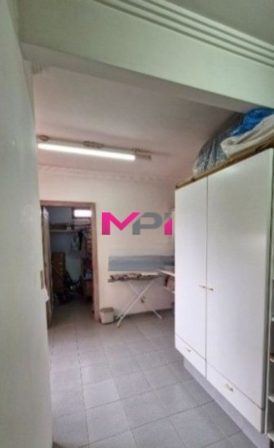 Apartamento à venda com 4 quartos, 230m² - Foto 10