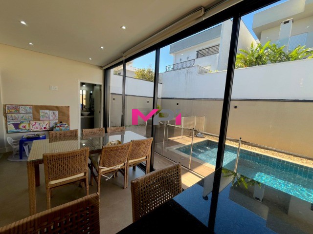 Casa de Condomínio à venda com 3 quartos, 242m² - Foto 15