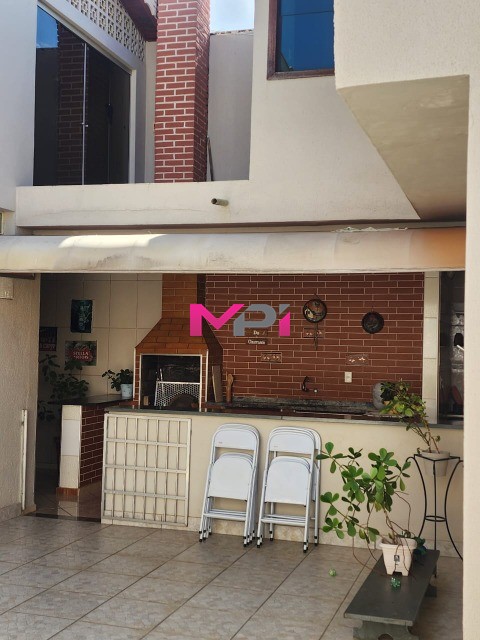 Sobrado à venda com 3 quartos, 313m² - Foto 15