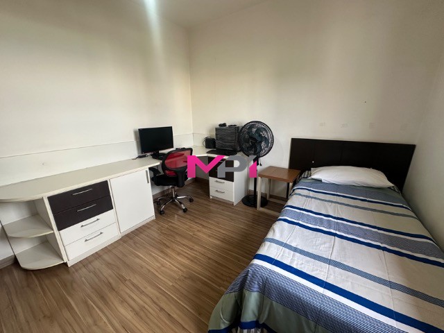 Sobrado à venda com 3 quartos, 300m² - Foto 17
