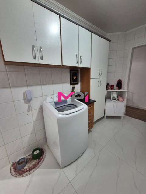 Apartamento à venda com 3 quartos, 75m² - Foto 8