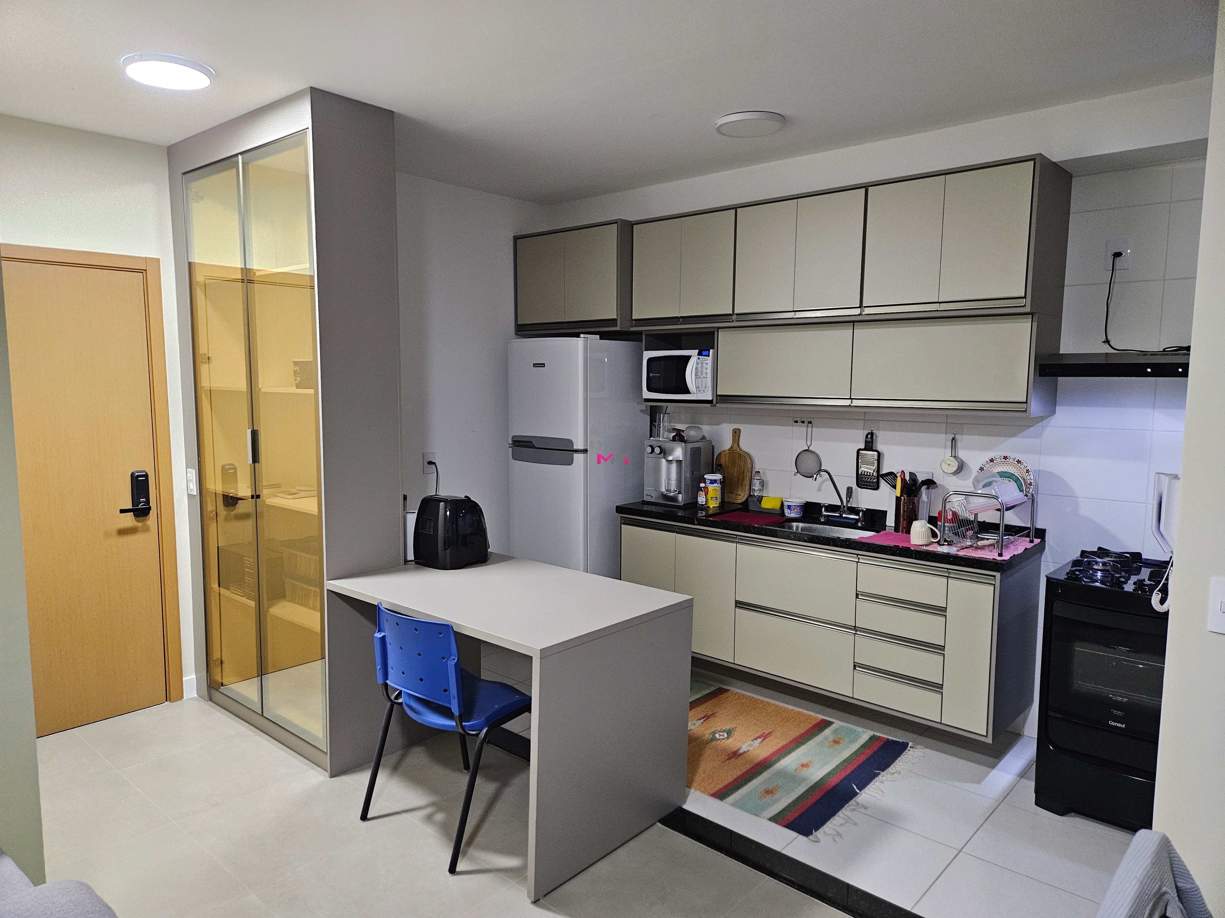 Apartamento à venda com 3 quartos, 101m² - Foto 4