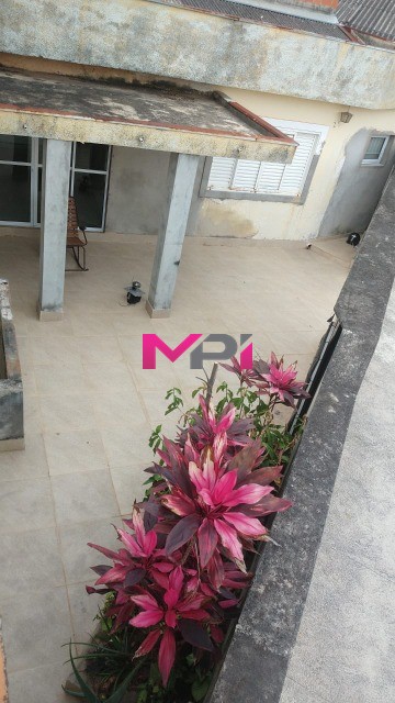 Casa à venda com 3 quartos, 137m² - Foto 8
