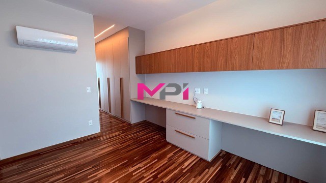 Casa de Condomínio para alugar com 3 quartos, 600m² - Foto 33