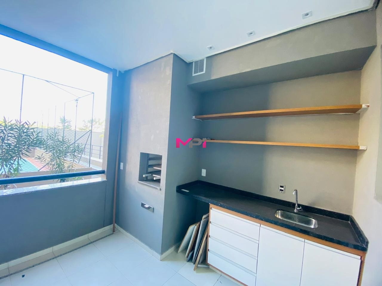 Apartamento para alugar com 3 quartos, 102m² - Foto 4