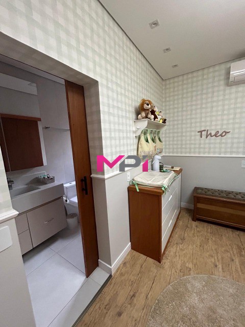 Casa de Condomínio à venda com 3 quartos, 1000m² - Foto 18