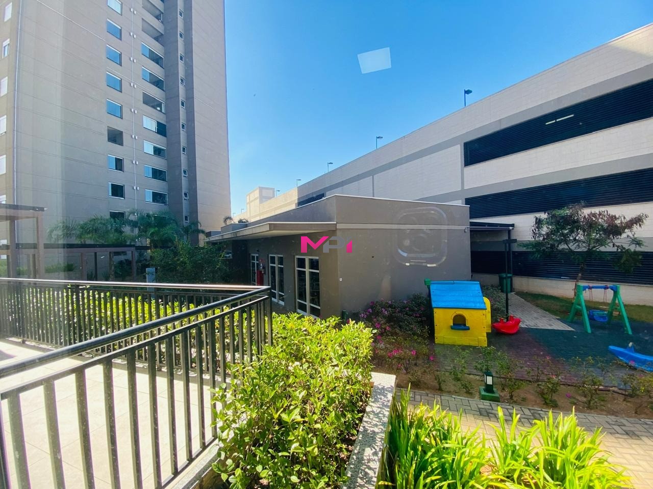 Apartamento para alugar com 3 quartos, 102m² - Foto 15