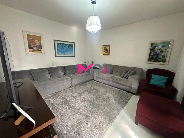 Sobrado à venda com 3 quartos, 300m² - Foto 2