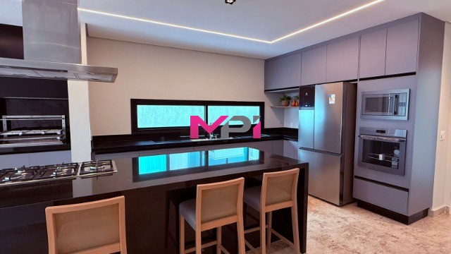 Casa de Condomínio para alugar com 3 quartos, 600m² - Foto 15