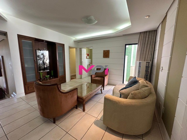 Apartamento à venda com 3 quartos, 170m² - Foto 4