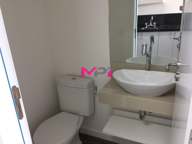 Apartamento para alugar com 1 quarto, 49m² - Foto 12