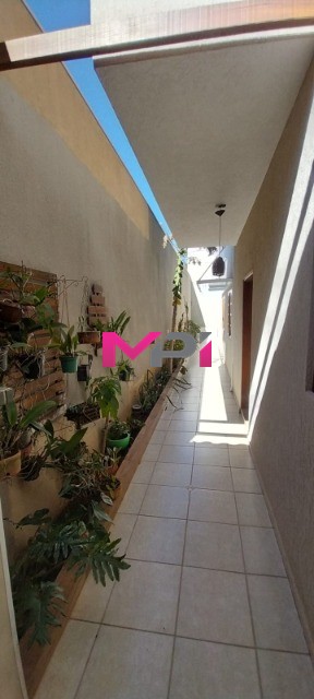 Sobrado à venda com 3 quartos, 250m² - Foto 12