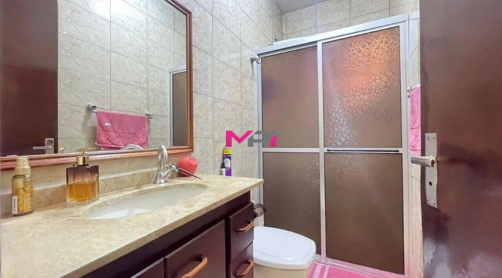 Casa à venda com 3 quartos, 168m² - Foto 10