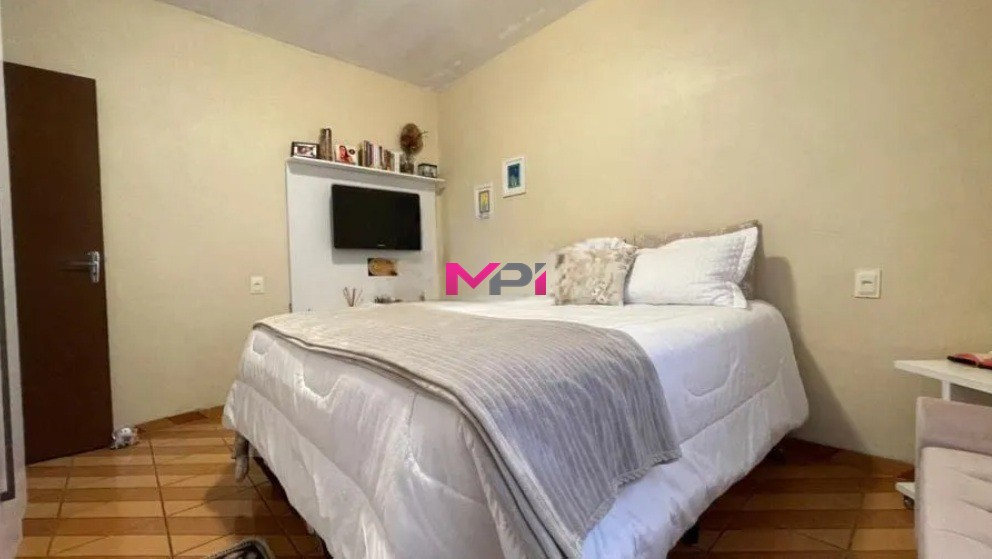 Casa à venda com 3 quartos, 168m² - Foto 13