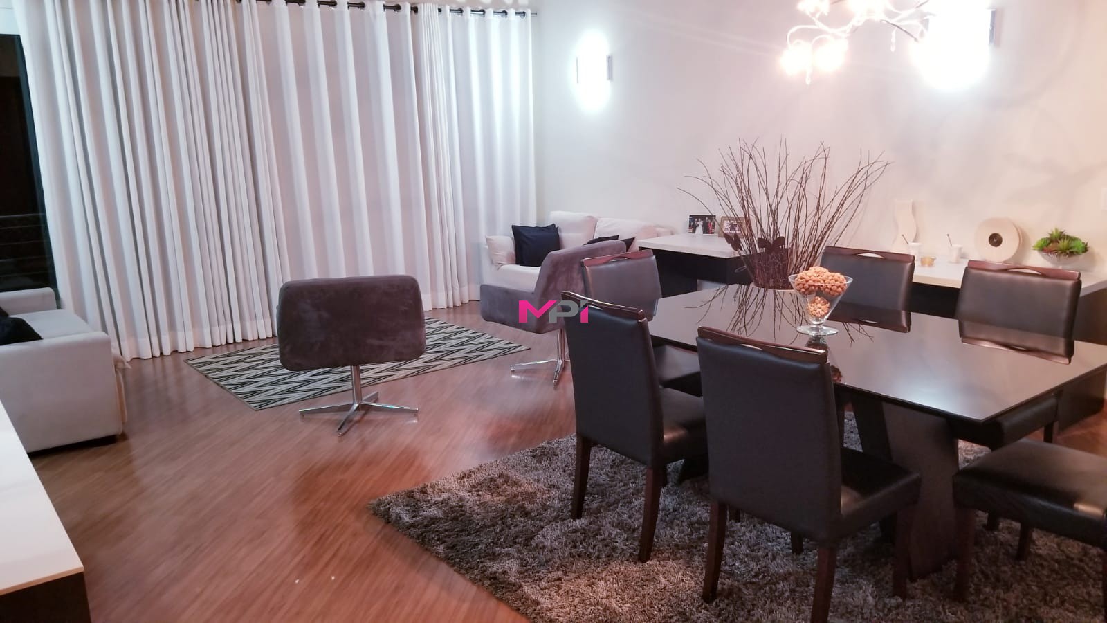 Casa de Condomínio à venda com 5 quartos, 390m² - Foto 11