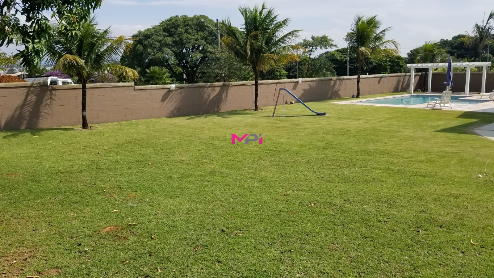 Casa de Condomínio à venda com 5 quartos, 390m² - Foto 22