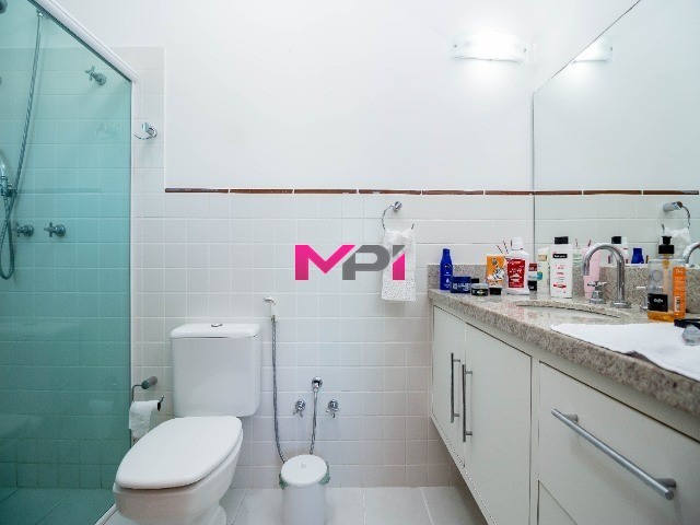 Casa de Condomínio à venda com 5 quartos, 390m² - Foto 40