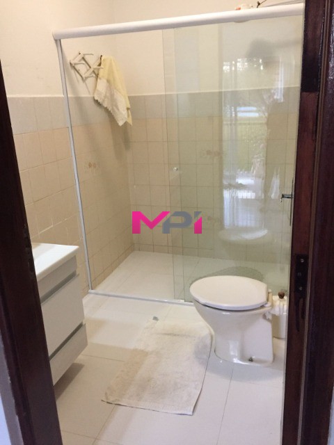 Chácara à venda com 4 quartos, 300m² - Foto 16