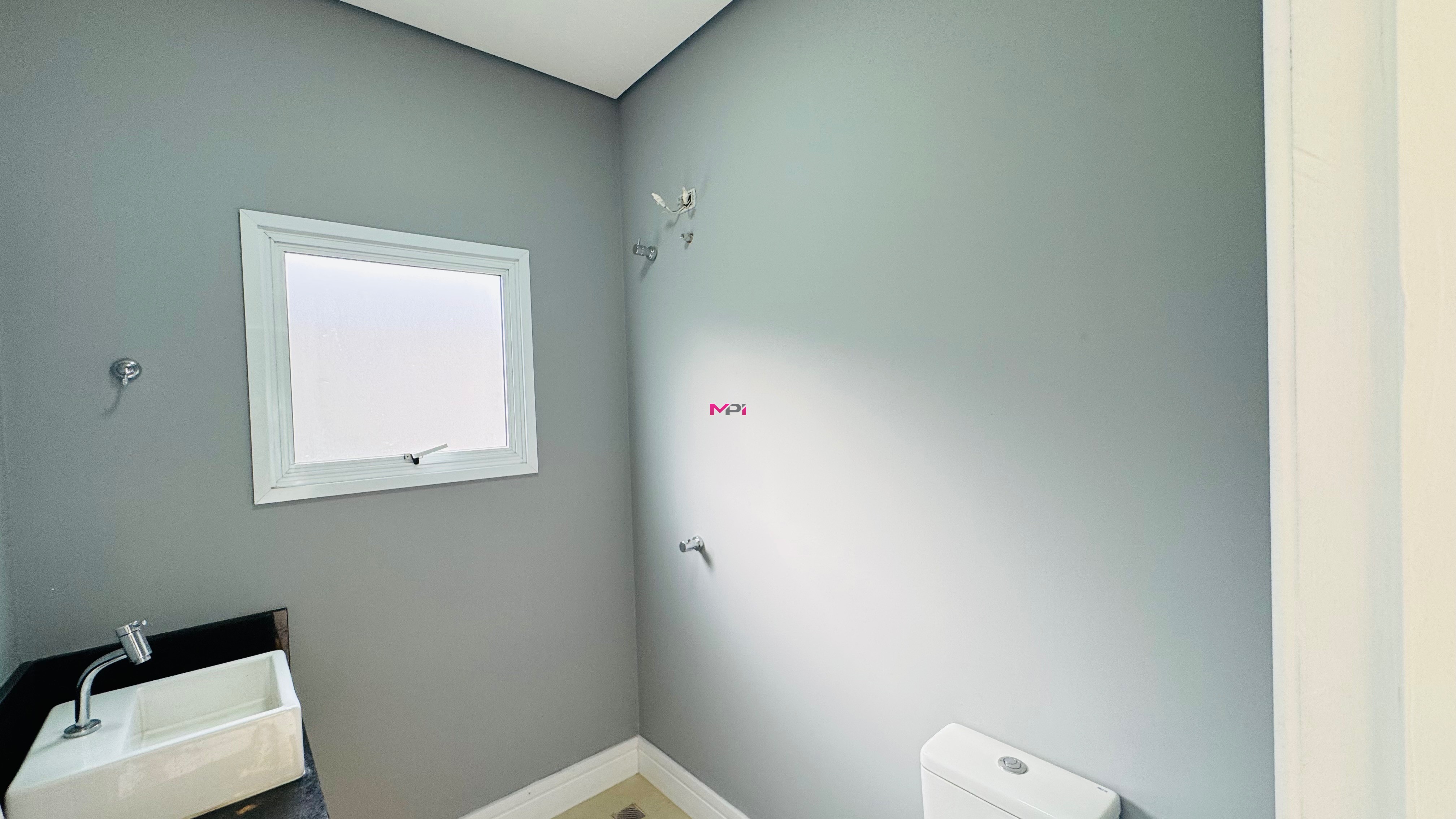 Casa de Condomínio para alugar com 4 quartos, 1125m² - Foto 5