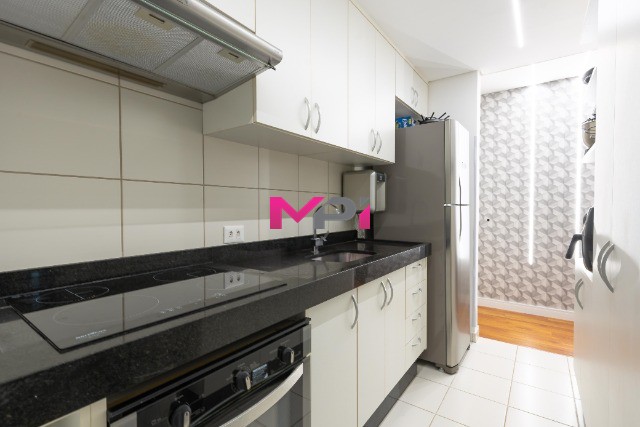 Apartamento à venda com 2 quartos, 76m² - Foto 20