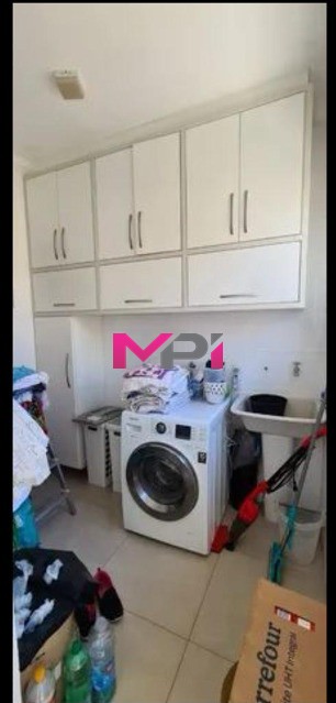 Casa à venda com 3 quartos, 250m² - Foto 10