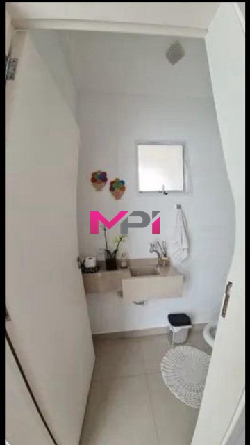 Casa à venda com 3 quartos, 250m² - Foto 15