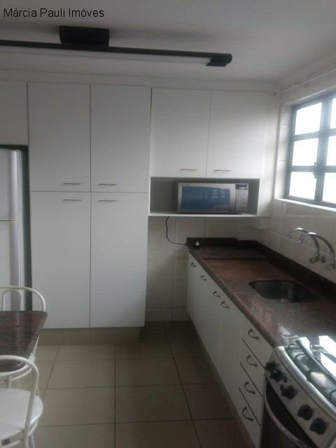 Apartamento para alugar com 3 quartos, 79m² - Foto 2
