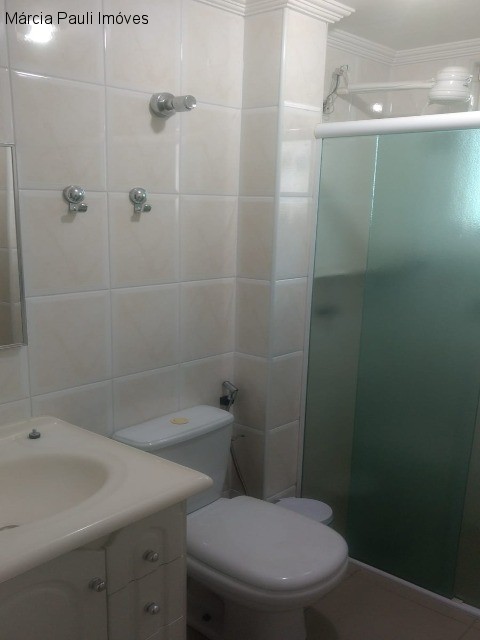 Apartamento para alugar com 3 quartos, 79m² - Foto 11