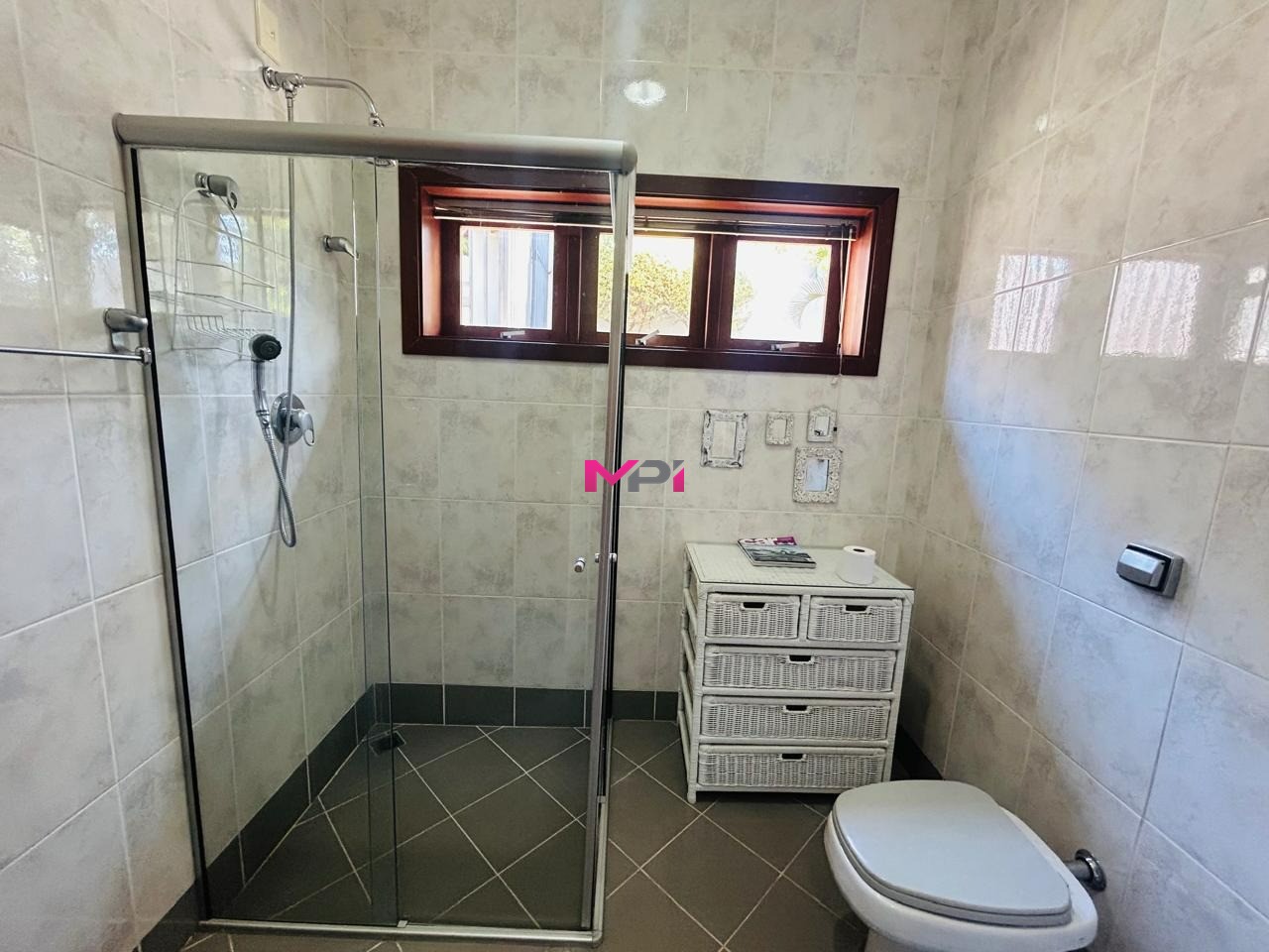 Casa de Condomínio à venda com 4 quartos, 600m² - Foto 15
