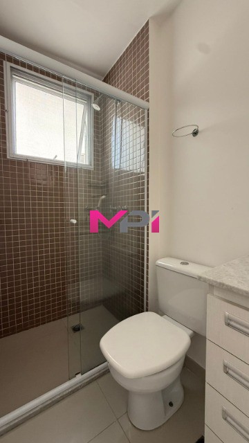 Apartamento para alugar com 3 quartos, 83m² - Foto 12