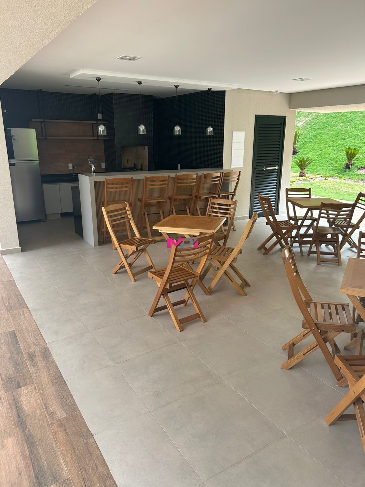 Apartamento para alugar com 2 quartos, 113m² - Foto 22