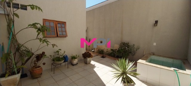 Sobrado à venda com 3 quartos, 250m² - Foto 46
