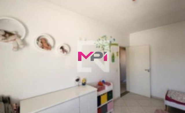 Sobrado à venda com 3 quartos, 200m² - Foto 1