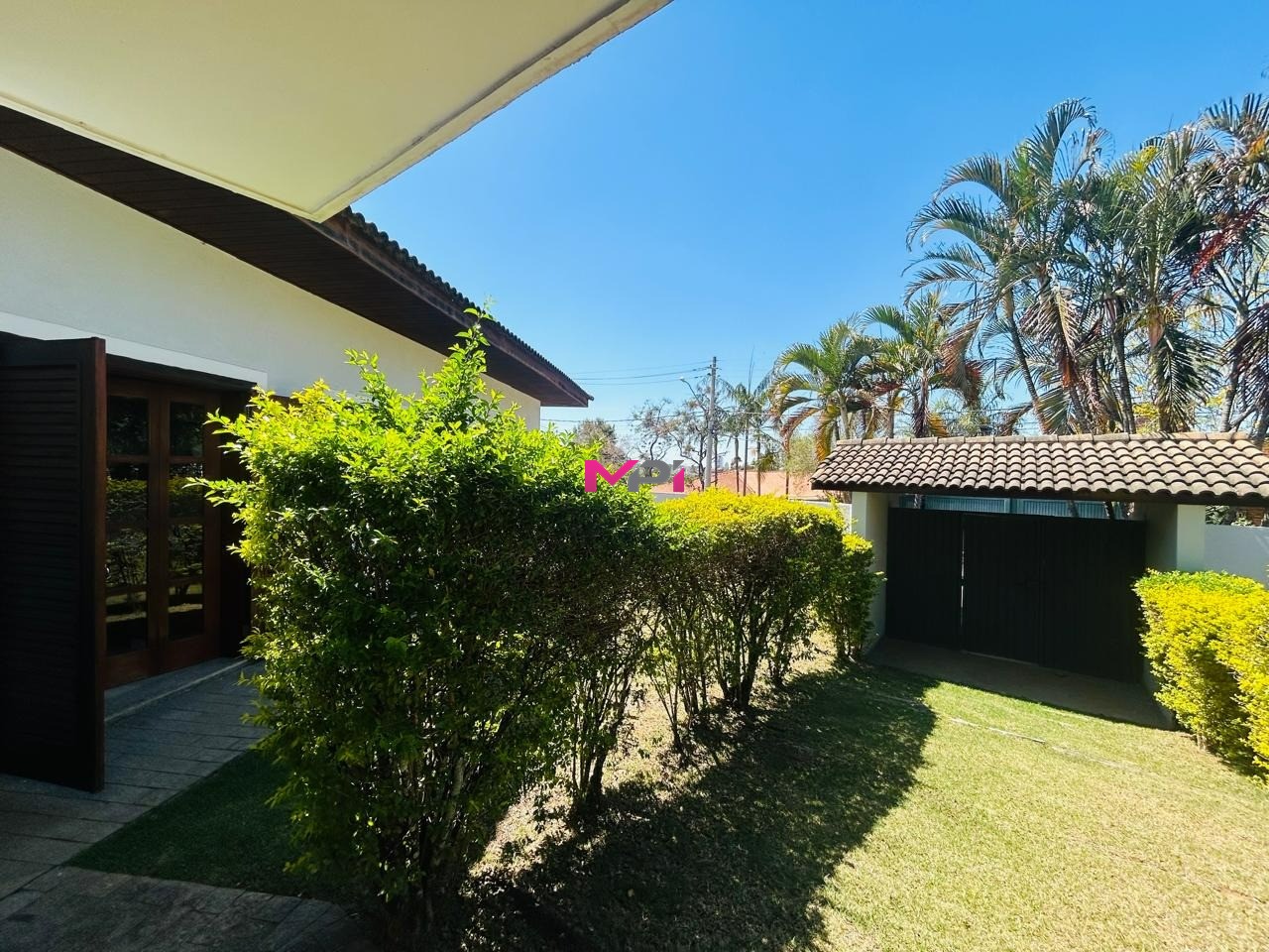 Casa de Condomínio à venda com 4 quartos, 600m² - Foto 8