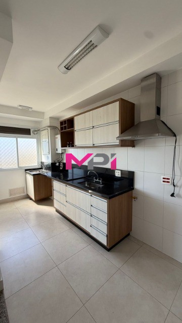 Apartamento para alugar com 3 quartos, 83m² - Foto 5