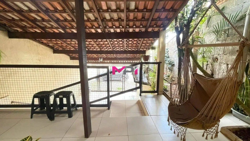 Casa à venda com 3 quartos, 168m² - Foto 19