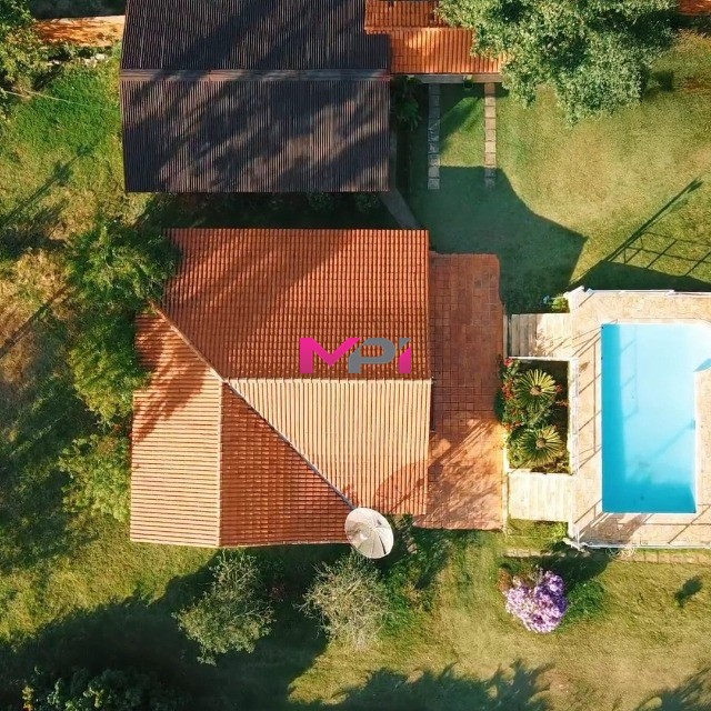 Casa à venda com 3 quartos, 200m² - Foto 4