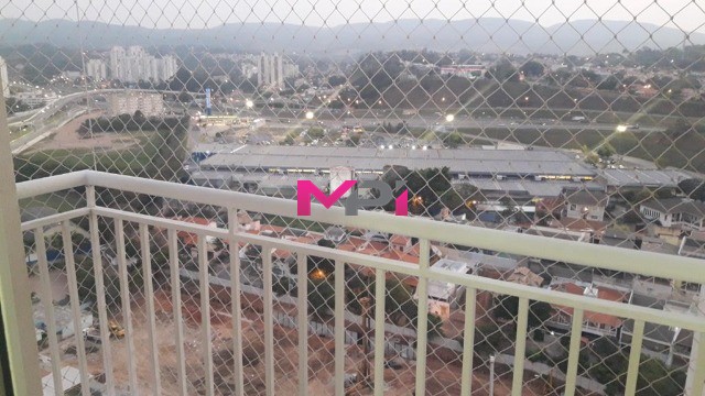 Apartamento para alugar com 2 quartos, 70m² - Foto 14