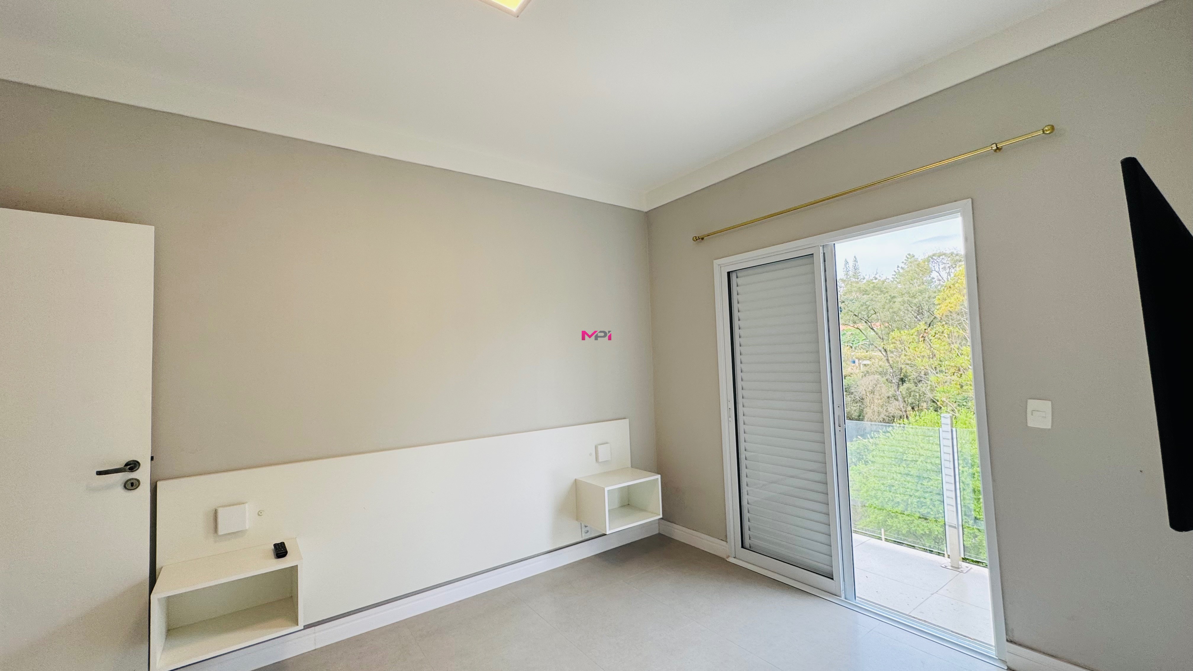 Casa de Condomínio para alugar com 4 quartos, 1125m² - Foto 28