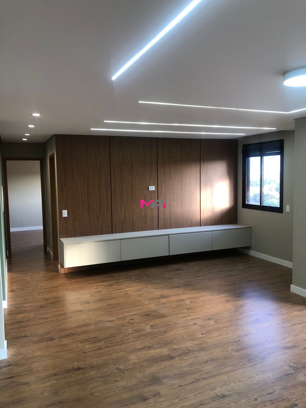Apartamento para alugar com 2 quartos, 113m² - Foto 16