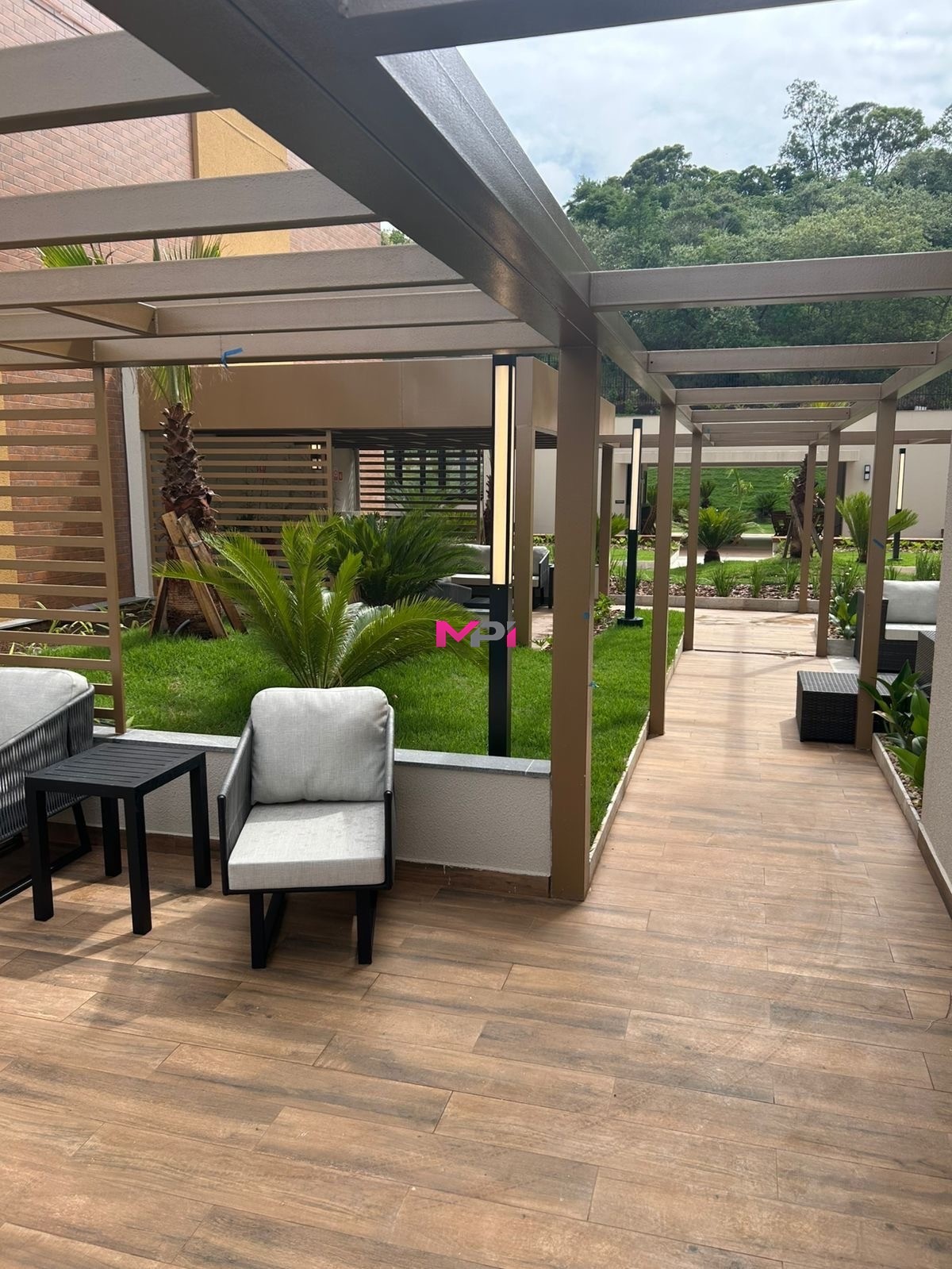 Apartamento para alugar com 2 quartos, 113m² - Foto 21