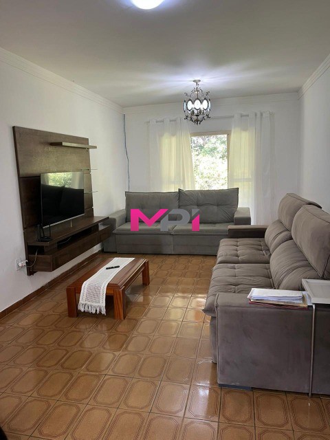 Chácara à venda com 4 quartos, 300m² - Foto 3