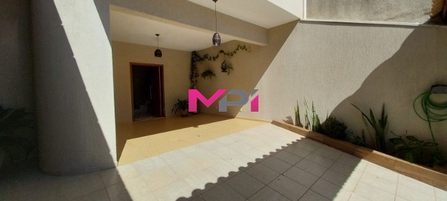 Sobrado à venda com 3 quartos, 250m² - Foto 3