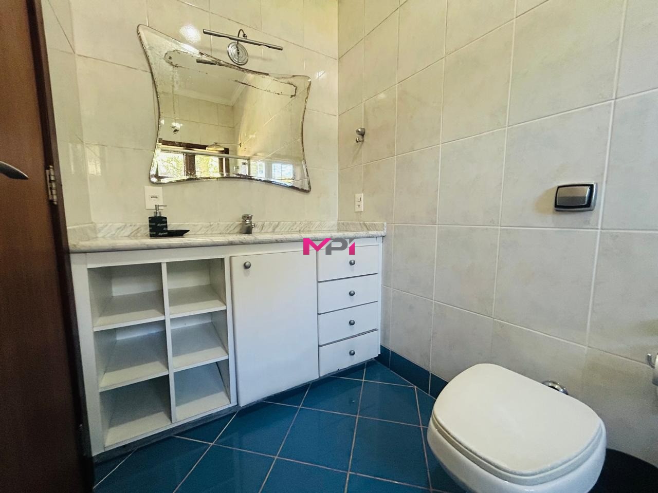 Casa de Condomínio à venda com 4 quartos, 600m² - Foto 32