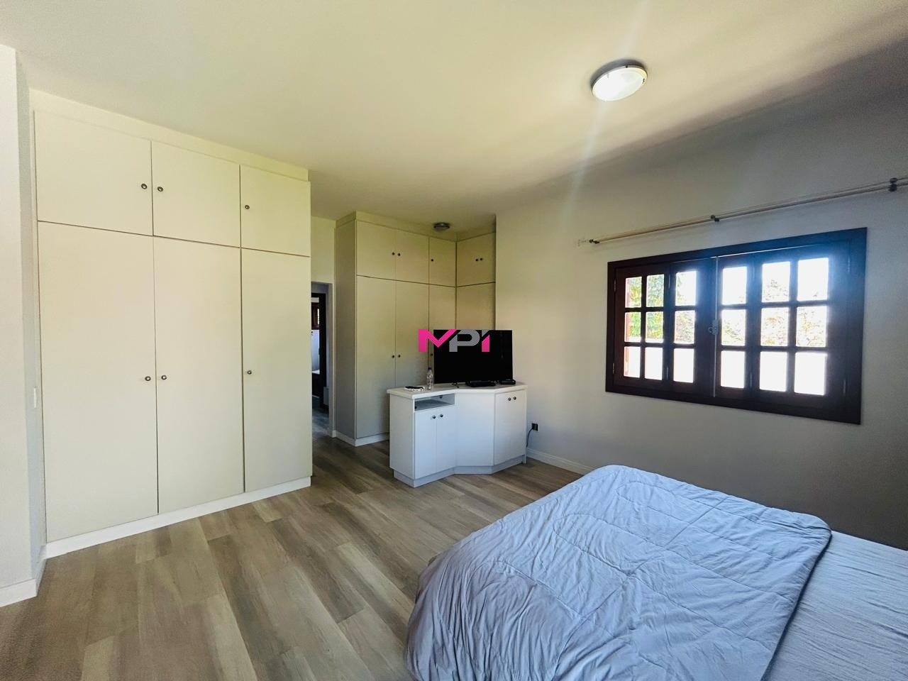 Casa de Condomínio à venda com 4 quartos, 600m² - Foto 22