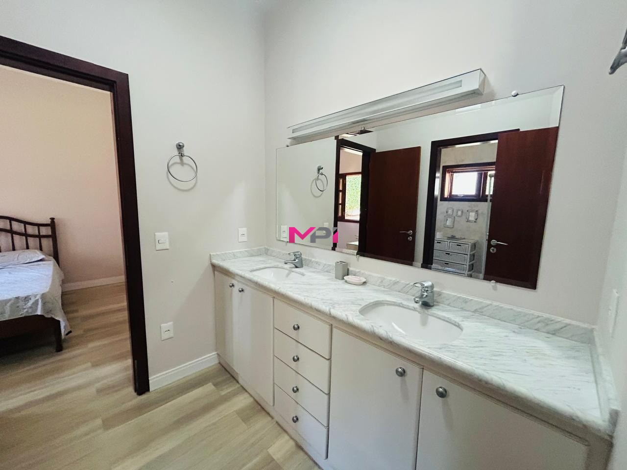 Casa de Condomínio à venda com 4 quartos, 600m² - Foto 14