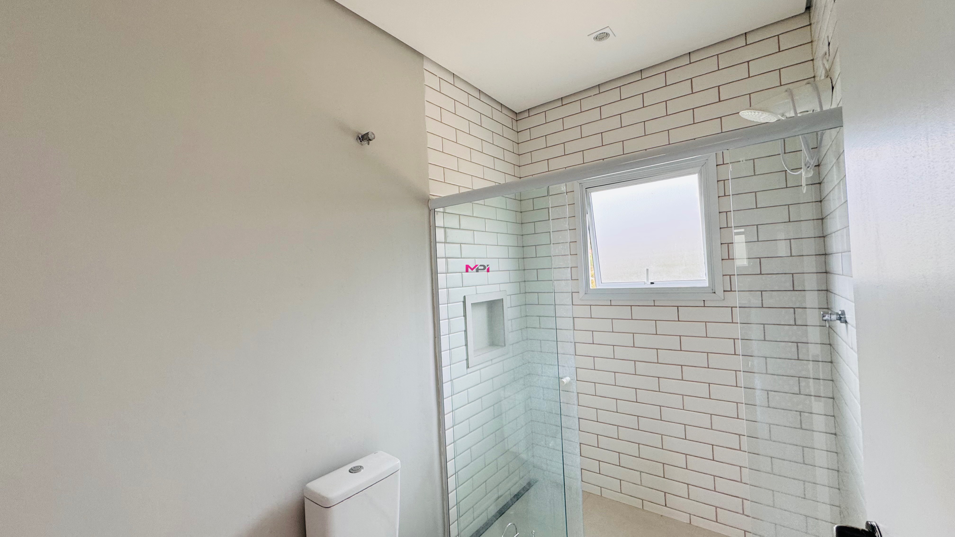 Casa de Condomínio para alugar com 4 quartos, 1125m² - Foto 21
