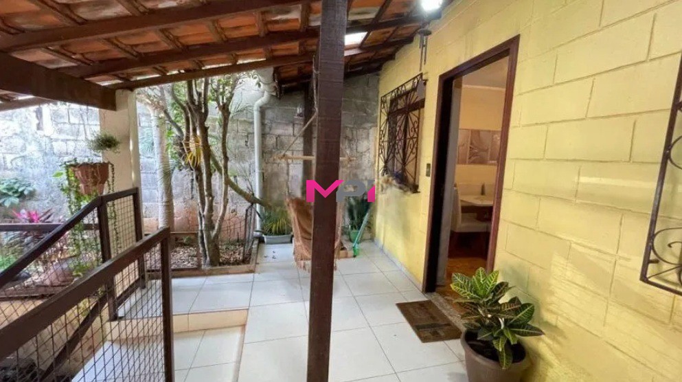 Casa à venda com 3 quartos, 168m² - Foto 21